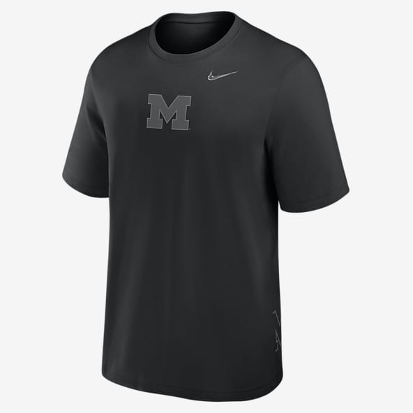 Mens Michigan Wolverines Tops and T-Shirts. Nike.com